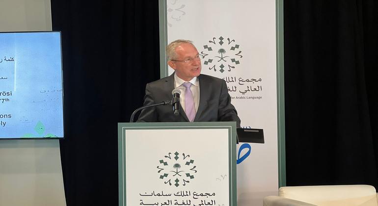 احتفاء باليوم العالمي للغة العربية، شهد مقر الأمم المتحدة في نيويورك عقد فعالية بعنوان "اللغة العربية في الأمم المتحدة: مسيرة 50 عاما". ونظم الفعالية مجمع الملك سلمان العالمي للغة العربية بالتعاون مع الوفد الدائم للمملكة العربية السعودية لدى الأمم المتحد… احتفاء باليوم العالمي للغة العربية، شهد مقر الأمم المتحدة في نيويورك عقد فعالية بعنوان "اللغة العربية في الأمم المتحدة: مسيرة 50 عاما". ونظم الفعالية مجمع الملك سلمان العالمي للغة العربية بالتعاون مع الوفد الدائم للمملكة العربية السعودية لدى الأمم المتحد…