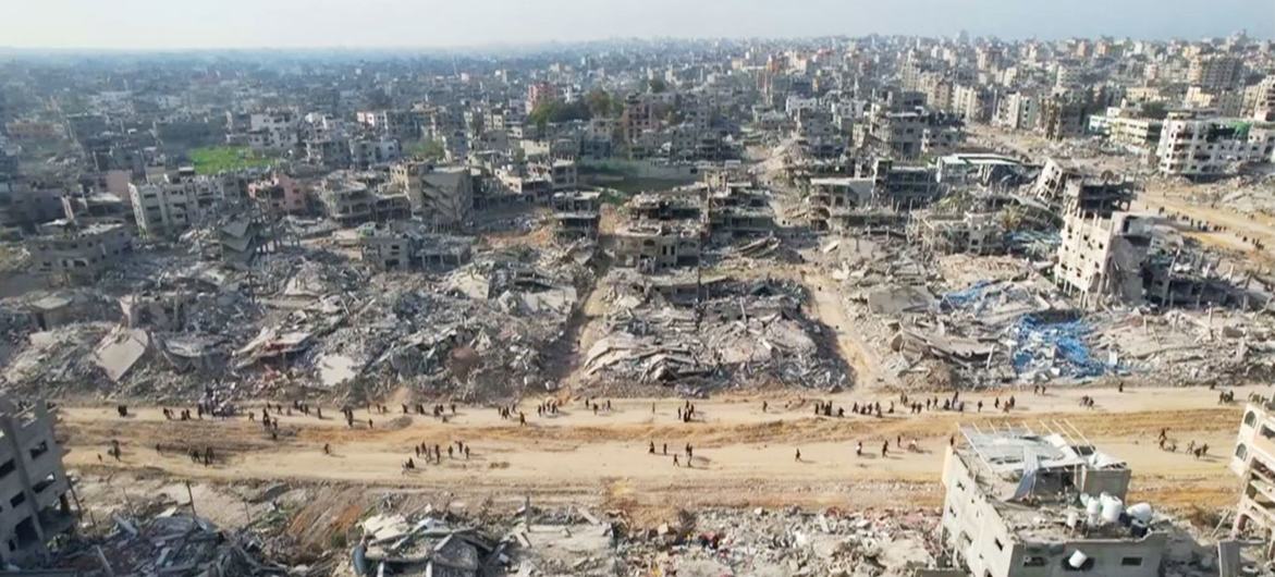 Los habitantes de Gaza regresan a sus hogares devastados y con un futuro incierto