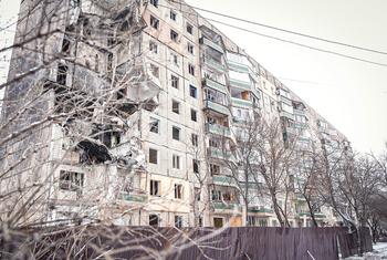 Жилое здание в Кривом Роге было повреждено ракетным ударом в июле 2023 года. 