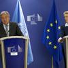 O secretário-geral da ONU, António Guterres, e a presidente da Comissão Europeia, Ursula von der Leyen, numa conferência de imprensa conjunta.