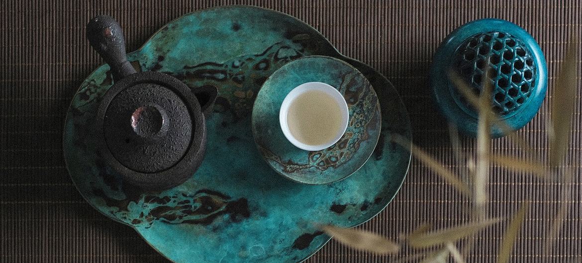 Tea, in addition to being an agricultural product, has significance in Chinese national culture.