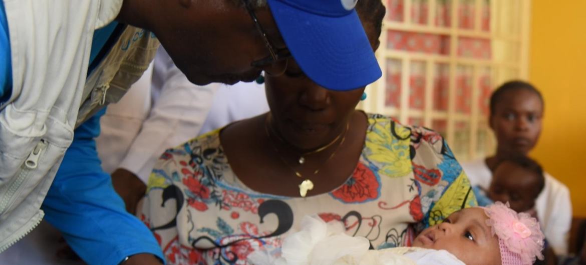A República Democrática do Congo introduz a vacina contra a malária R21