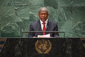 O presidente de Angola, João Manuel Gonçalves Lourenço, discursa no debate geral da 78ª sessão da Assembleia Geral