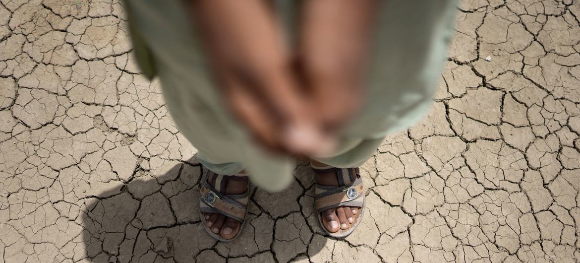 Un enfant dans la province du Pendjab, une des zones du Pakistan touchée par les conditions météorologiques extrêmes.