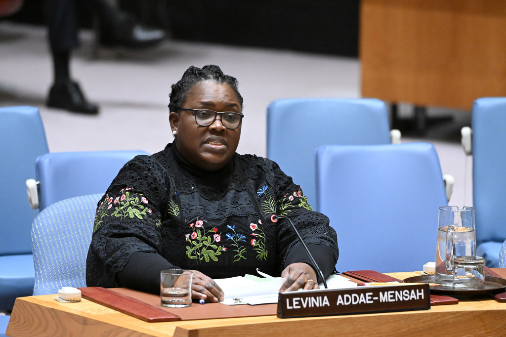 Levinia Addae-Mensah, directrice exécutive du Réseau ouest-africain pour la consolidation de la paix (WANEP), s'adresse à la réunion du Conseil de sécurité sur la consolidation de la paix en Afrique de l'Ouest.