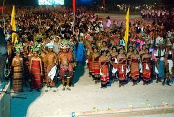 ٹیمور لسٹے کے لوگ جشن آزادی منا رہے ہیں جنہوں نے 1975 میں پرتگال اور 2002 میں انڈونیشیا سے آزادی حاصل کی۔