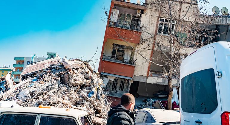 1.5 million now homeless in Türkiye after quake catastrophe, warn UN improvement consultants