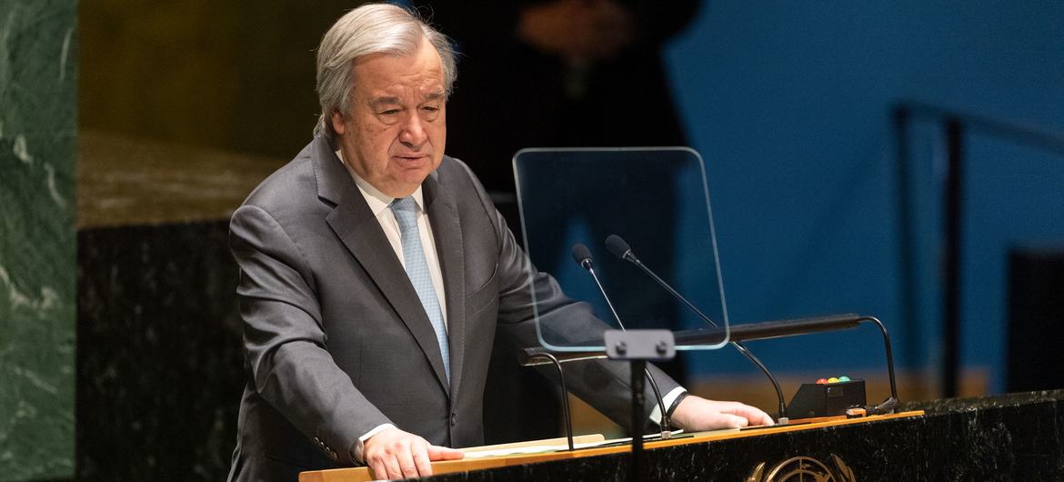 El Secretario General António Guterres pronuncia un discurso en la reunión conmemorativa de la Asamblea General de la ONU para celebrar el Día Internacional de la Eliminación de la Discriminación Racial.