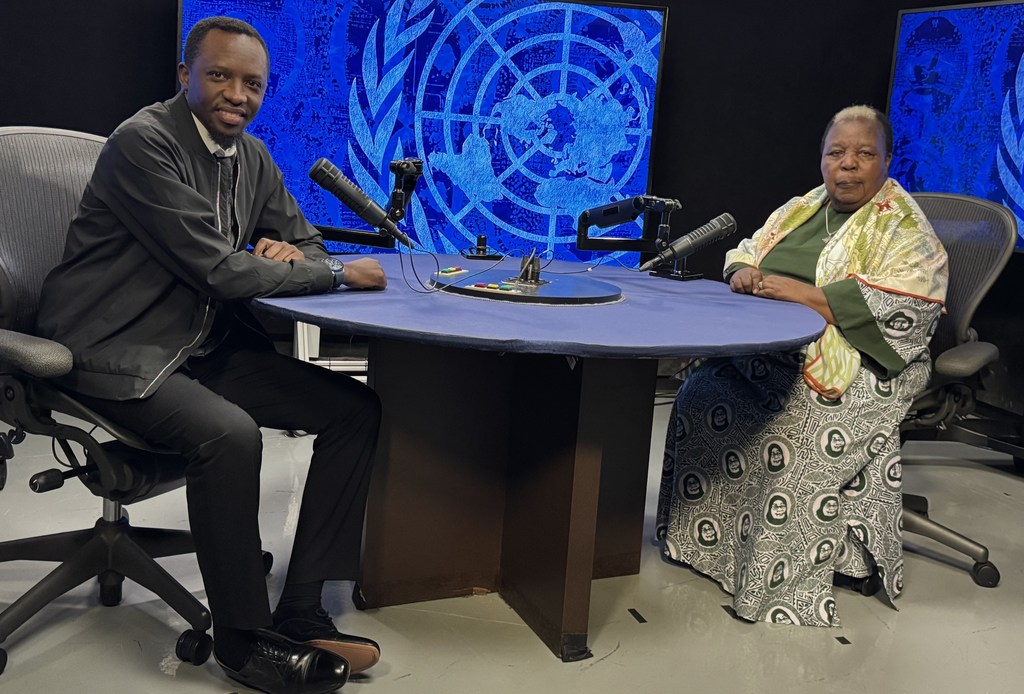 Bi. Mongella, aliyekuwa Katibu Mkuu wa Mkutano wa CSW wa mwaka 1995 yuko kwenye mkutano huu CSW69 akizungumza na Anold Kayanda wa Idhaa ya Kiswahili ya Umoja wa Mataifa.
