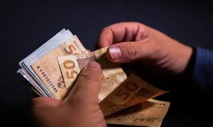 Los ingresos tributarios bajaron en América Latina y el Caribe en 2023.