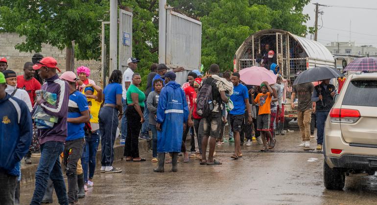 Haïti : l’ONU alerte sur les expulsions massives depuis la République dominicaine