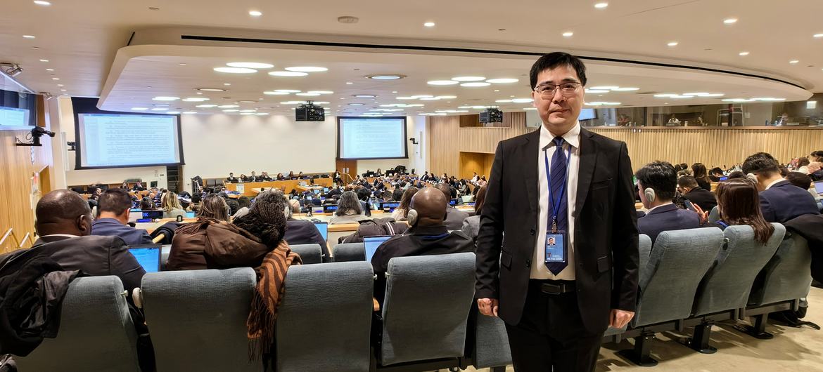 吴沈括在联合国有关打击网络犯罪公约的谈判现场。
