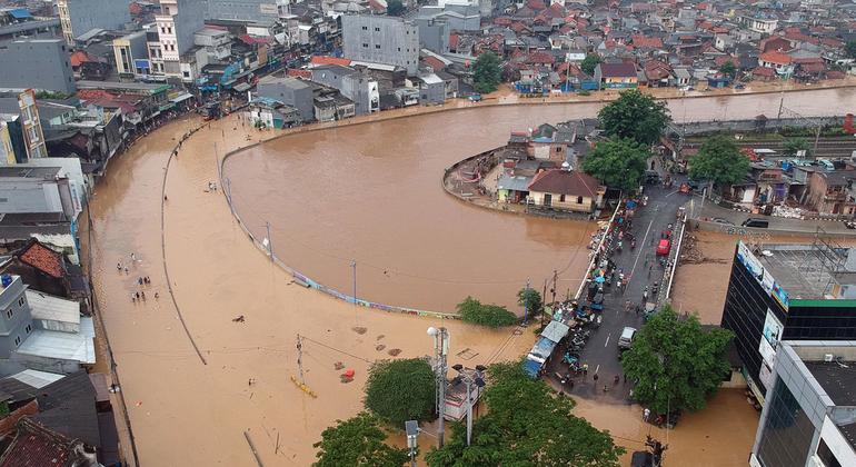 Growing ravages of floods: Is there any way to avoid destruction?
– eSHOP24X7 Growing ravages of floods: Is there any way to avoid destruction?
– eSHOP24X7