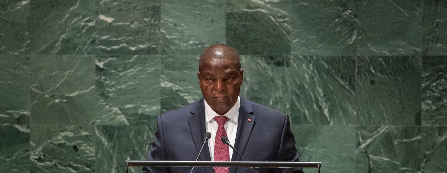 Faustin-Archange Touadéra, chef d'État de la République centrafricaine, s'adresse au débat général de la 78e session de l'Assemblée générale.