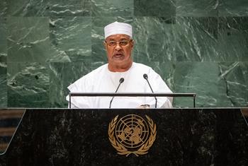 محمد صالح النظيف وزير خارجية تشاد يلقي خطابه أمام المناقشة العامة للجمعية العامة للأمم المتحدة.