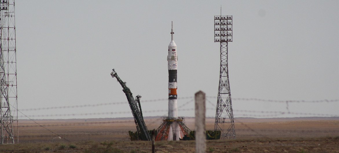 Ракета на космодроме Байконур.