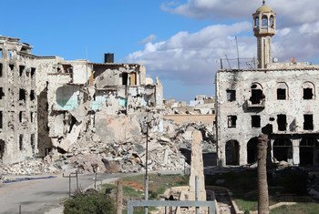 El centro de la ciudad libia de Bengazi fue destruido en los bombardeos y enfrentamientos. Noviembre de 2017.
