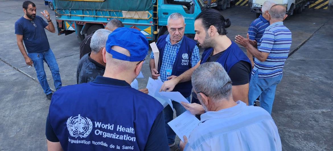 Dans le cadre de la réponse d'urgence de l'OMS à l'épidémie de choléra au Liban, le premier envoi de kits de choléra (médicaments et fournitures) est arrivé ce week-end depuis le centre OMS de Dubaï dans le but de soutenir les efforts du ministère de la Santé publique pour contrôler le choléra…