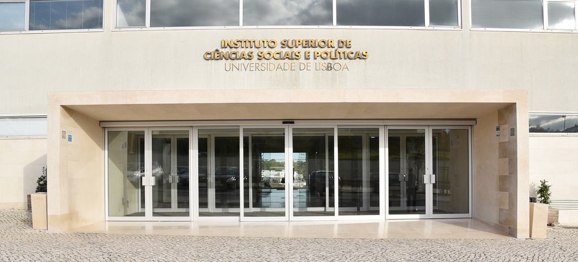 no Instituto Superior de Ciências Sociais e Políticas, ISCSP da Universidade de Lisboa no Instituto Superior de Ciências Sociais e Políticas, ISCSP da Universidade de Lisboa