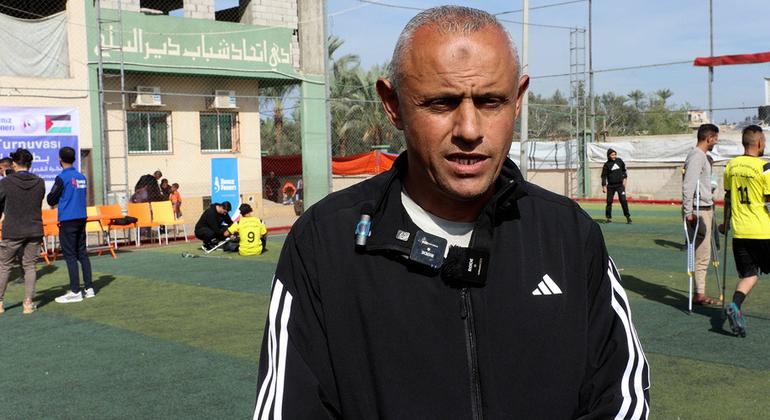 الكابتن علي أبو عرمانة، مدرب المنتخب الوطني الفلسطيني لمبتوري الأطراف.