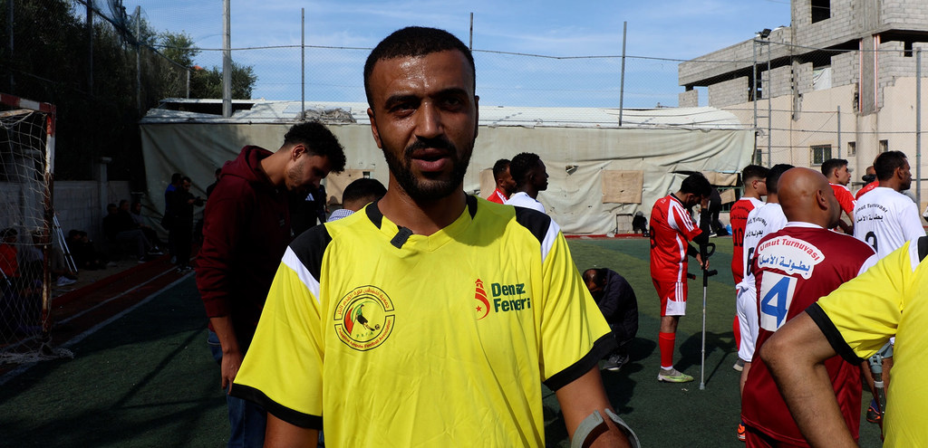 Mohammed Abu Joufil, ambaye alijeruhiwa katika vita vya 2014 dhidi ya Gaza, akijiandaa kushiriki michuano ya Hope kwa kandanda ya watu wasio na viungo.