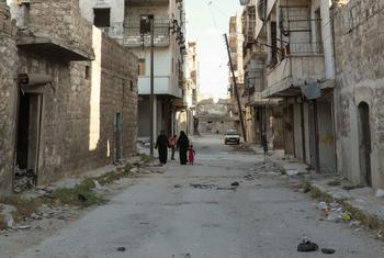 أحد الشوارع في محافظة حلب السورية والتي شهدت تصاعدا للأعمال العدائية.