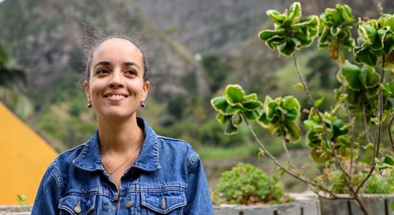 Sara Estrela, Sustainable Development Assistant at the UN Development Programme (UNDP), works on a climate resilience project in the Cape Verde island of Santo Antão. 