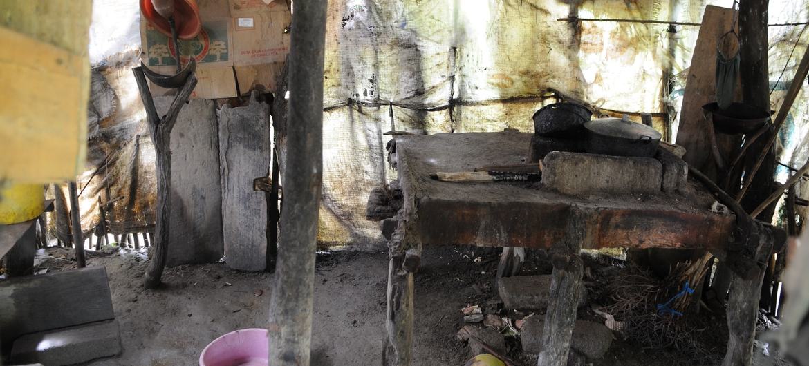 The kitchen of a makeshift rural home in northern Colombia, a region deeply affected by poverty. (file) The kitchen of a makeshift rural home in northern Colombia, a region deeply affected by poverty. (file)