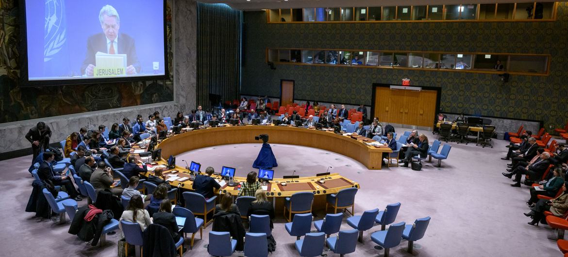 منسق الأمم المتحدة لعملية السلام في الشرق الأوسط تور وينسلاند، يتحدث أمام مجلس الأمن الدولي.