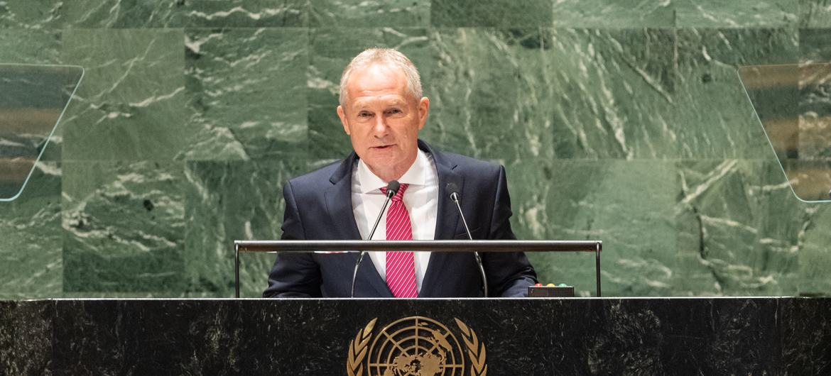 General Assembly President Csaba Kőrösi addresses the opening of the United Nations Water Conference.