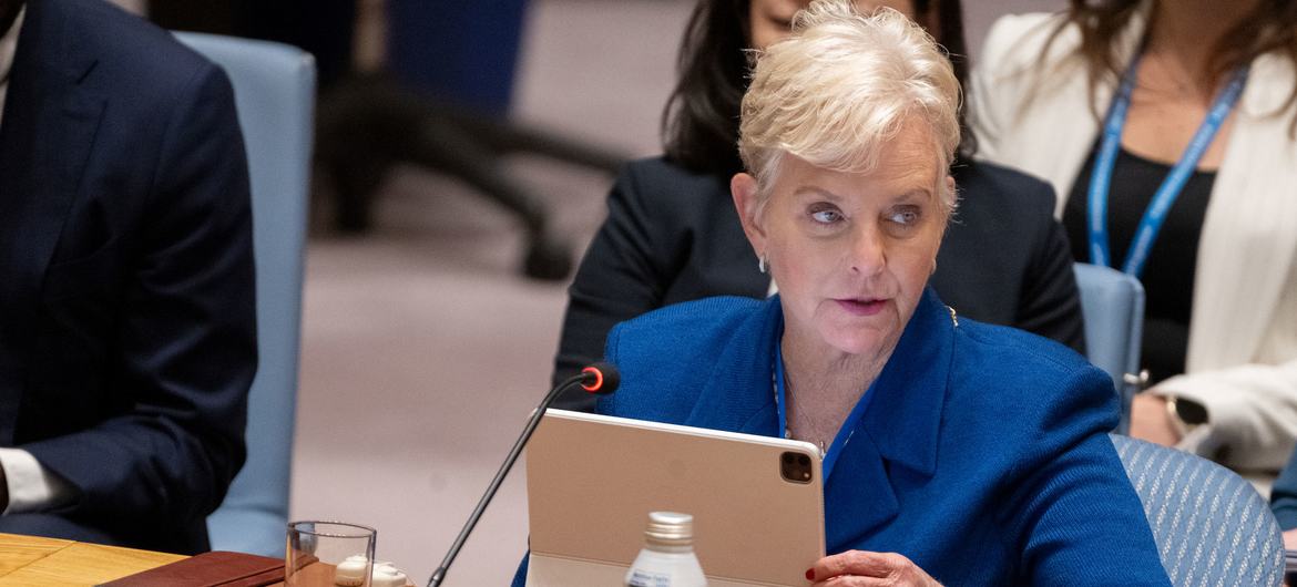 Cindy McCain, Executive Director of the World Food Programme, briefs members of the Security Council on the situation in Somalia.
