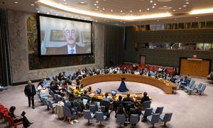 Geir Pedersen (on screen), Special Envoy of the Secretary-General for Syria, briefs the UN Security Council meeting on the situation in the country.