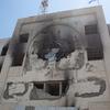 آثار الدمار الذي لحق بمبنى الأونروا في مدينة غزة. تقول الوكالة إن الحرب في غزة شهدت عددا غير مسبوق من ا لهجمات على منشآت الأمم المتحدة وموظفيها.