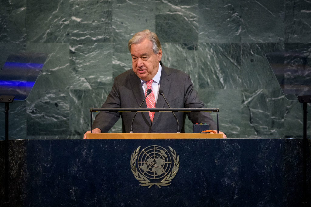 El Secretario General de la ONU, António Guterres, se dirige a la Asamblea General.