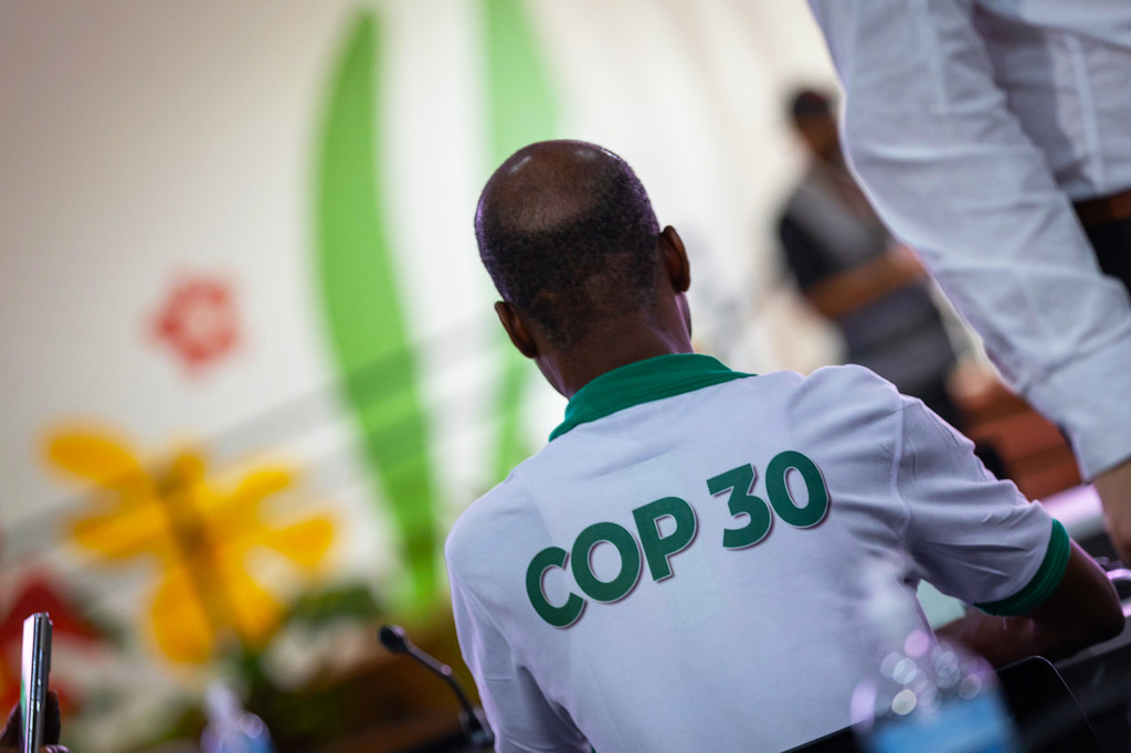 Mshiriki katika Mkutano wa Umoja wa Mataifa Belém, Brazil wakisubiri mjadiliano kukamilika