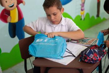 Детские пособия помогают улучшить доступ к образованию.