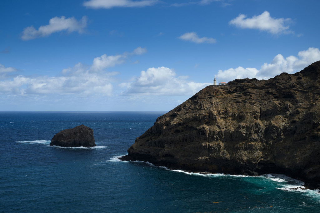 Une vue des côtes de Cabo Verde, dont la survie dépend de l'océan