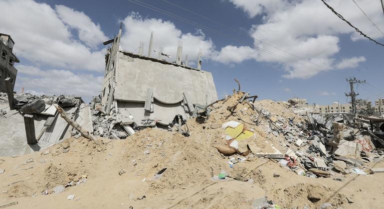 Edificios destruidos en Beit Lahia, en el norte de Gaza