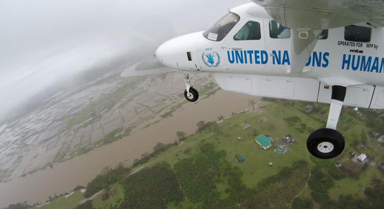 Vue aérienne d'un Nosy Varika battu par le cyclone, à Madagascar.