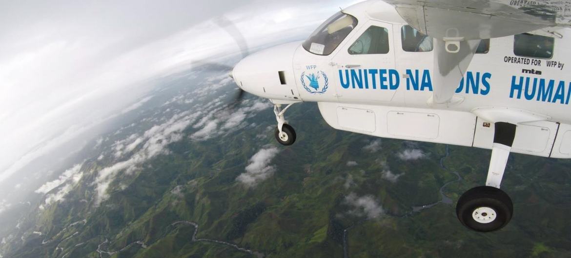 A UNHAS aircraft flies over hurricane-ravaged eastern Madagascar. (document)