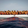 Más de 16.500 migrantes han cruzado el mar Mediterráneo hacia Europa en los primeros cuatro meses de 2021.