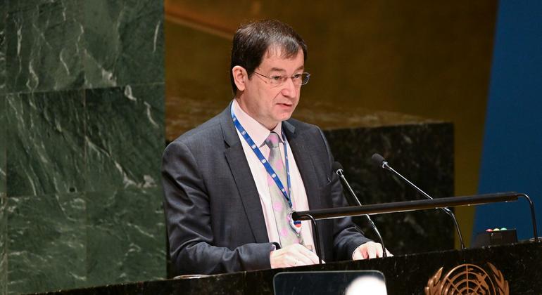 اقوام متحدہ میں روس کے نائب مستقل نمائندے دمتری پولیانسکی۔