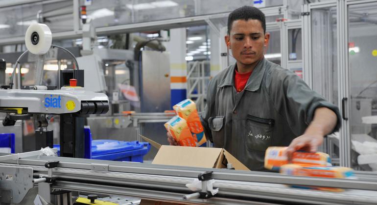 باعزت روزگار اور مزدوروں کے حقوق کسی صورت نظرانداز نہیں کیے جا سکتے۔