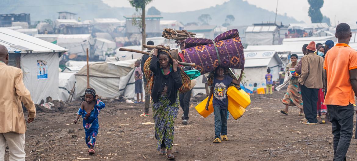 Displaced families in the Bulengo camp on the outskirts of Goma face a dire and uncertain future as M23 authorities instruct them to dismantle their makeshift shelters. 