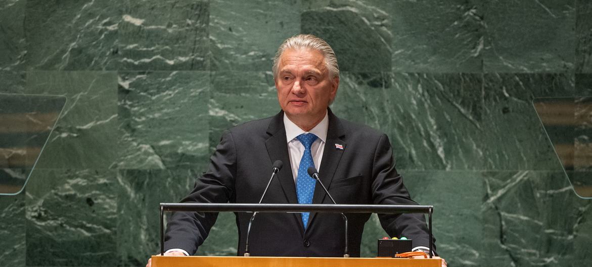 El ministro de Asuntos Exteriores de Costa Rica, Arnoldo Ricardo André Tinoco, interviene en el debate general del 78º periodo de sesiones de la Asamblea General.