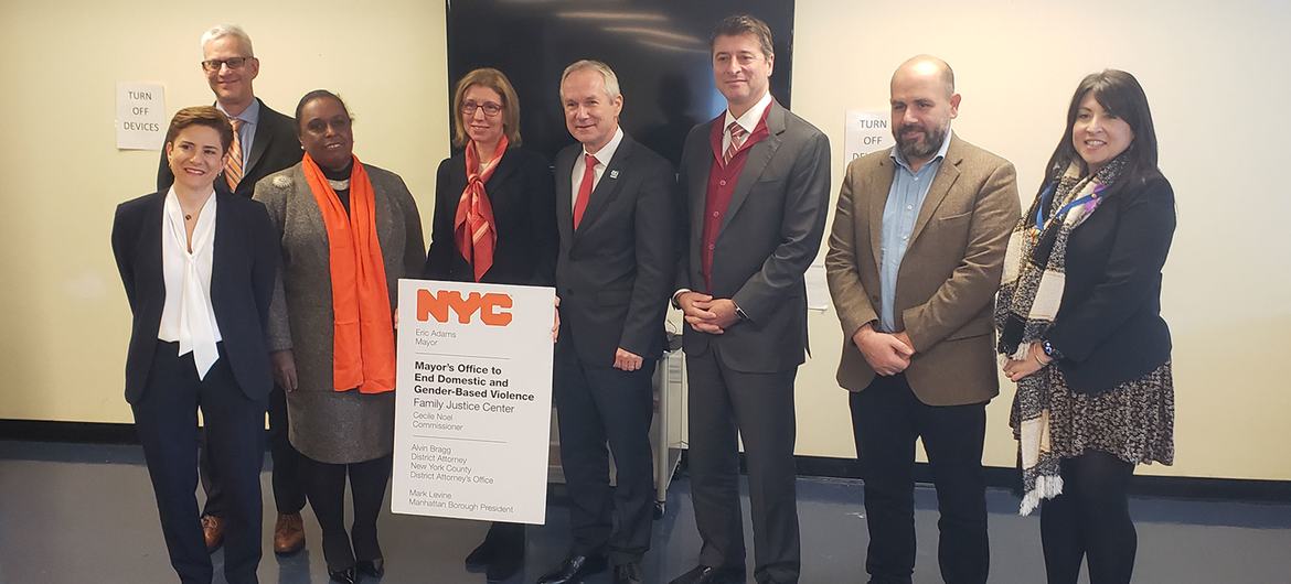 UN General Assembly President Csaba Kőrösi and spouse Edit Móra meet with New York City Commissioners Cecile Noel and Edward Mermelstein, and community-based organizations supporting survivors of domestic and gender-based violence.