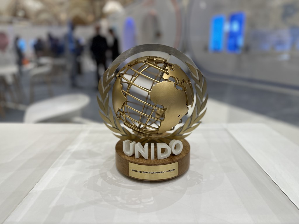 انطلاق قمة الصناعة العالمية، المؤتمر العام الحادي عشر لمنظمة الأمم المتحدة للتنمية الصناعية (اليونيدو).