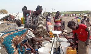 Internally displaced people in South Sudanese province of Upper Nile.