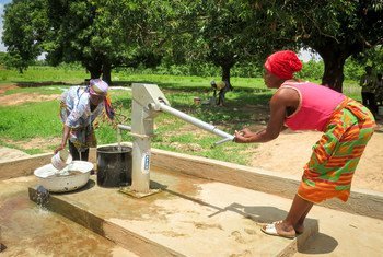 Dans le nord du Ghana, environ 50 % de la population n'a pas accès à l'eau potable.