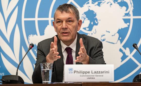 近东救济工程处主任专员菲利普·拉扎里尼就2023年募捐呼吁在日内瓦举行记者会。